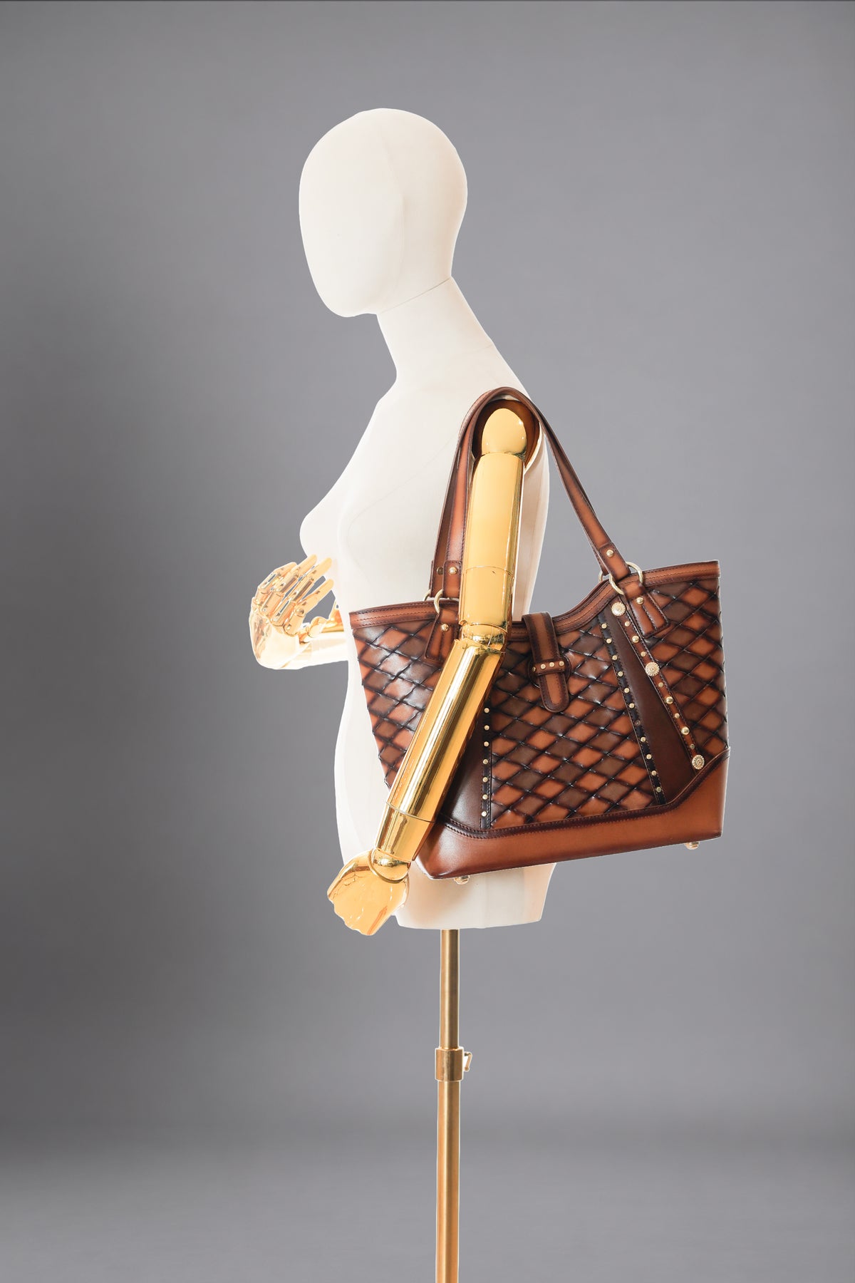 The Head-Turner Tote