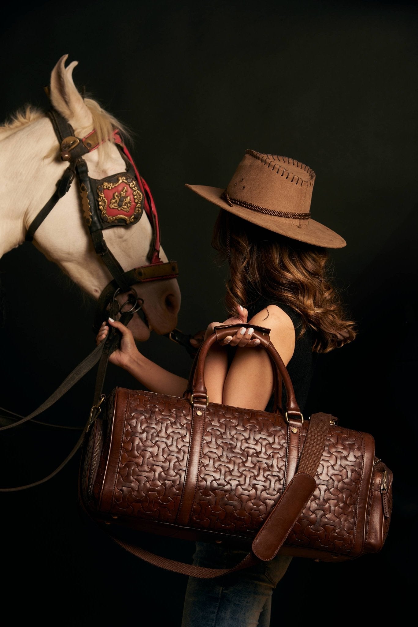 Earthy - Araani Design