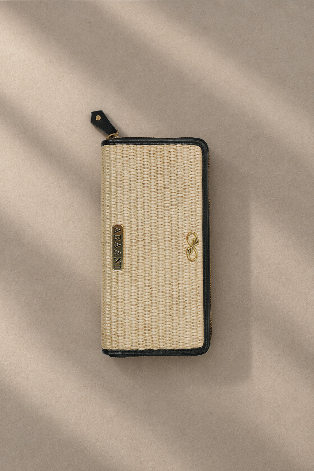 Raffia wallets