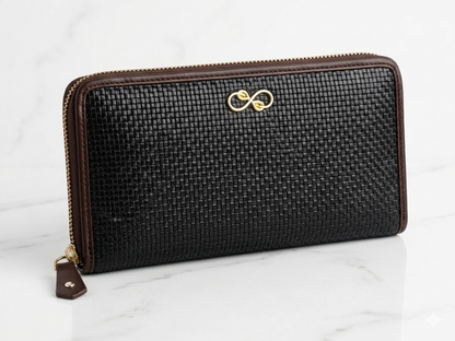 Raffia wallets
